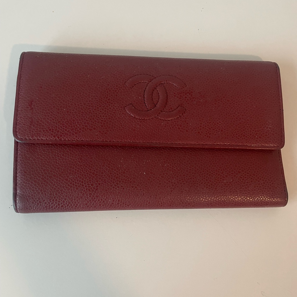 Authentic Chanel Vintage Cc Burgundy Caviar Leather Long Wallet